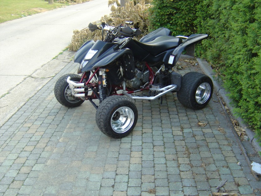 Suzuki LTZ 400 Superquader 2.jpg