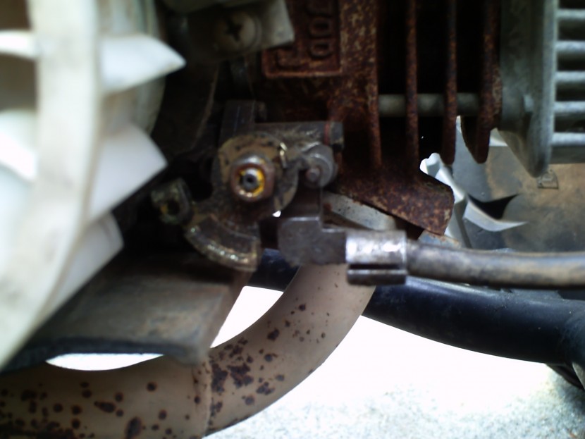 PICT0050.JPG (932.78 KiB) 67300 keer bekeken installeren oliekabel